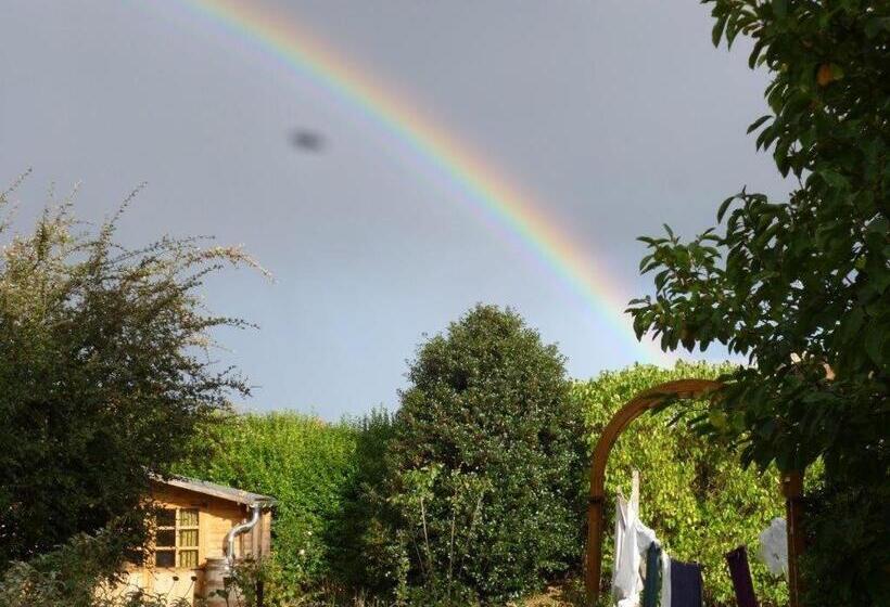 اتاق استاندارد, Calne Bed And Breakfast