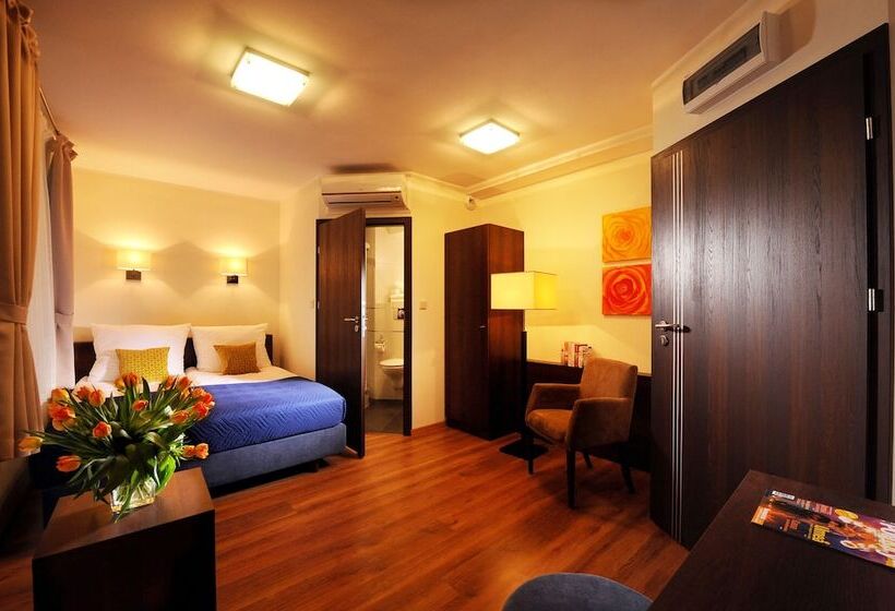 اتاق استاندارد, Armon Residence