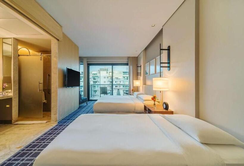 适合残疾人士使用的带超级大床的标准间, Grand Hyatt Rio De Janeiro