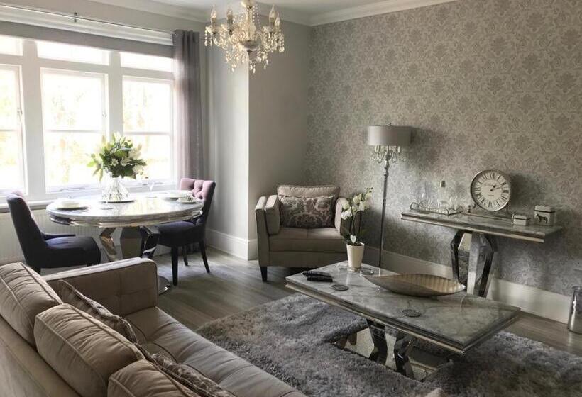آپارتمان لوکس 1 خوابه, Newmarket Boutique Apartments