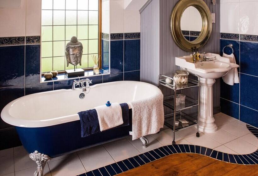 اتاق استاندارد با تخت بزرگ, Blackwell House