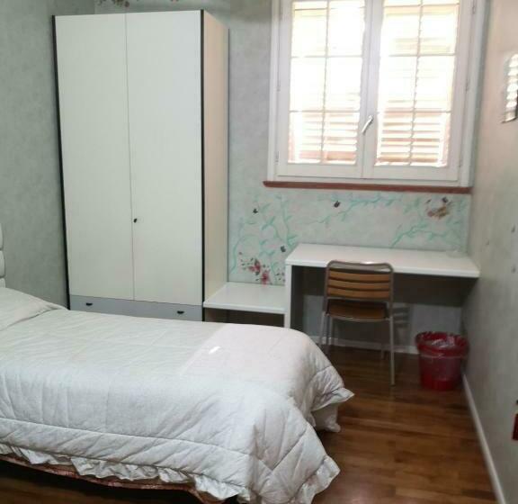 اتاق استاندارد یک تخته با سرویس بهداشتی مشترک, B&b Villa Carmen