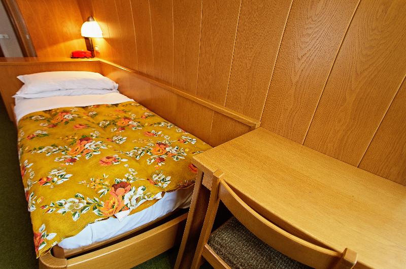 اتاق استاندارد یک نفره, Gh Hotel Monzoni