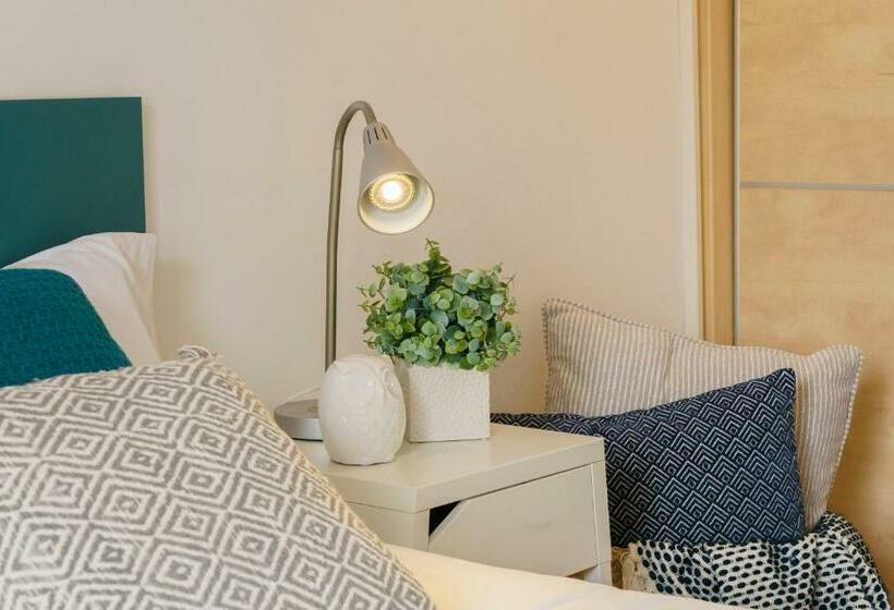اتاق استاندارد با بالکن, Bypillow House