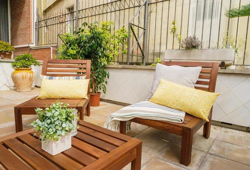 اتاق استاندارد با تراس, Bypillow House