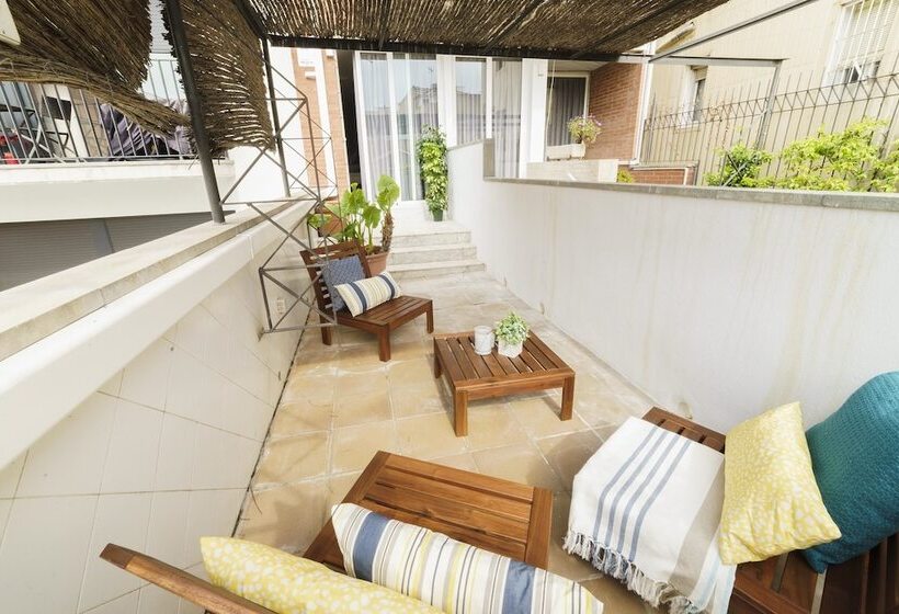 اتاق استاندارد با تراس, Bypillow House