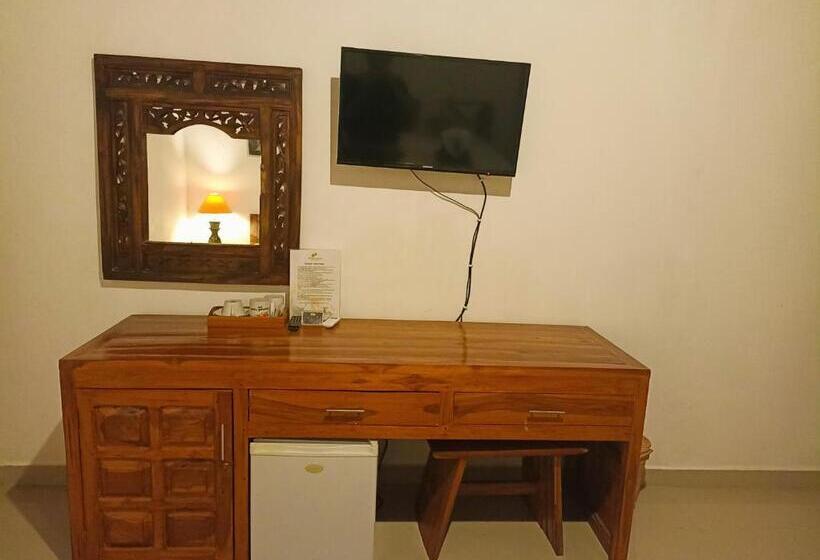 اتاق استاندارد, Kusnadi