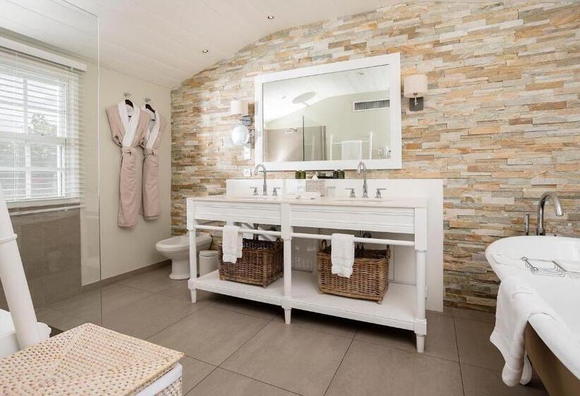 سوییت جونیور, Le Toiny Hotel & Beach Club