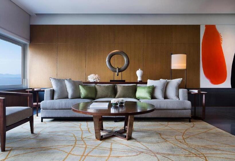 سوئیت با تخت بزرگ, Park Hyatt Sanya Sunny Bay Resort