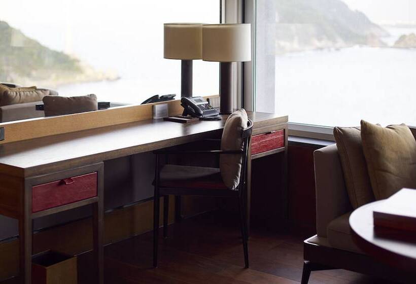 اتاق استاندارد با چشم‌انداز دریا, Park Hyatt Sanya Sunny Bay Resort