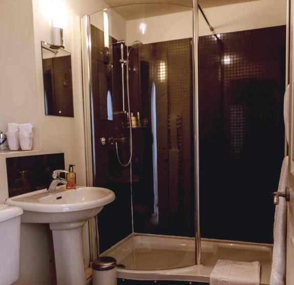 اتاق استاندارد, Shaftoe S Bed And Breakfast