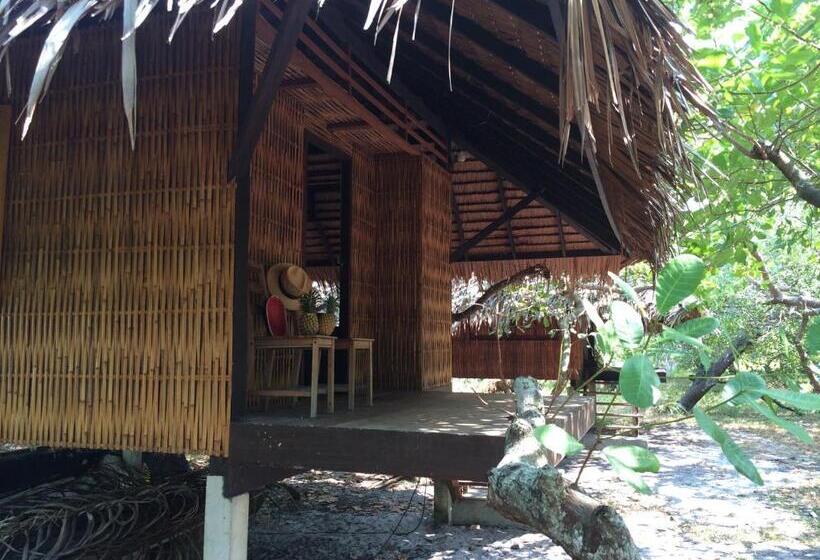 اتاق استاندارد با چشم‌انداز باغ, Cashew Nut Bungalow, Ko Mook