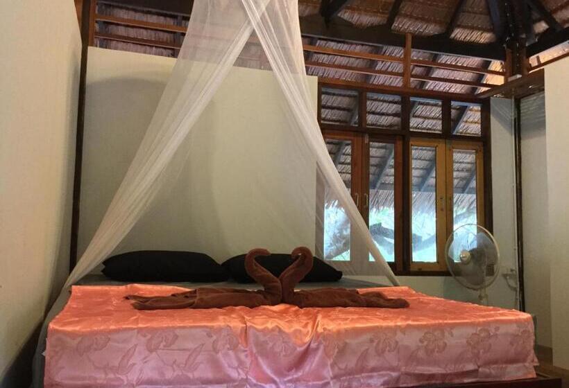 اتاق استاندارد با چشم‌انداز باغ, Cashew Nut Bungalow, Ko Mook