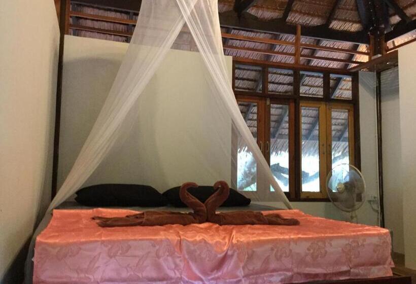 اتاق استاندارد با چشم‌انداز باغ, Cashew Nut Bungalow, Ko Mook