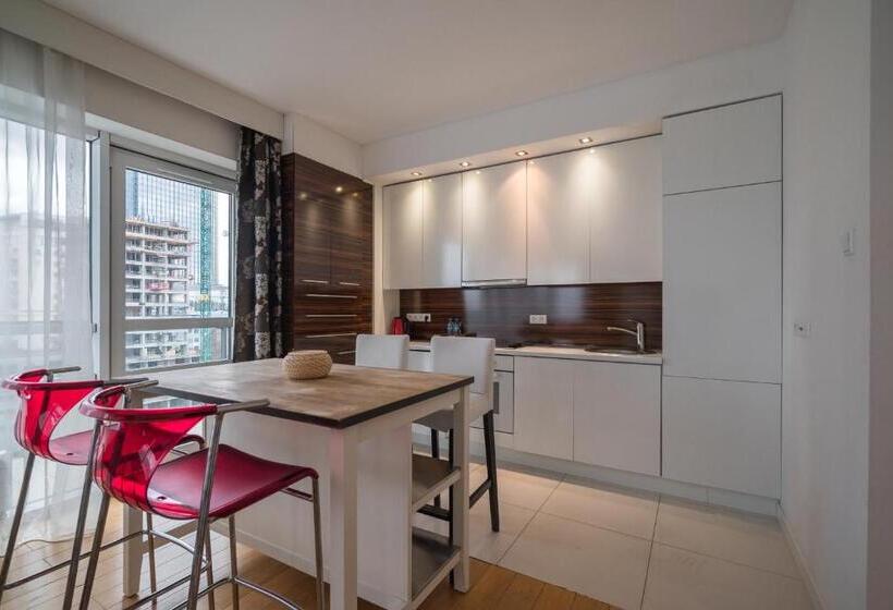 آپارتمان 1 خوابه با بالکن, Chopin Apartments   Platinum Towers