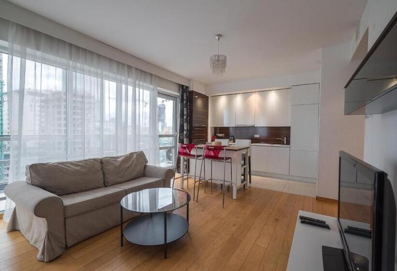 آپارتمان 1 خوابه با بالکن, Chopin Apartments   Platinum Towers