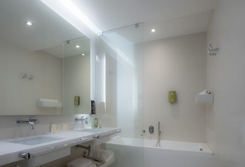 سوییت خانوادگی, Domotel Kastri