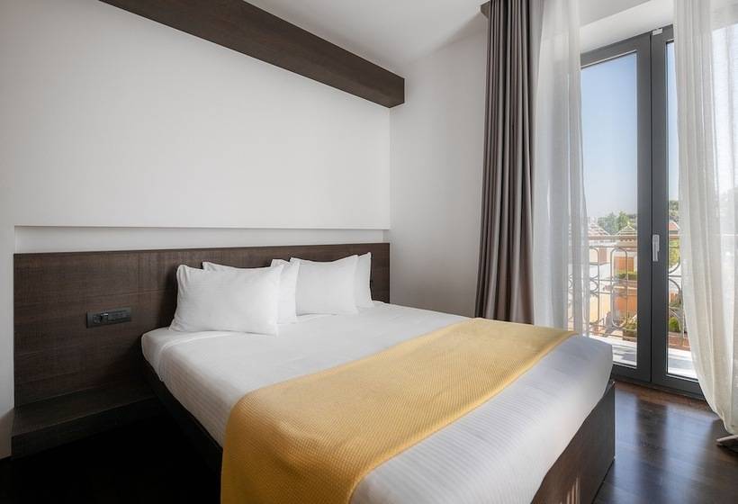 سوییت خانوادگی, Domotel Kastri