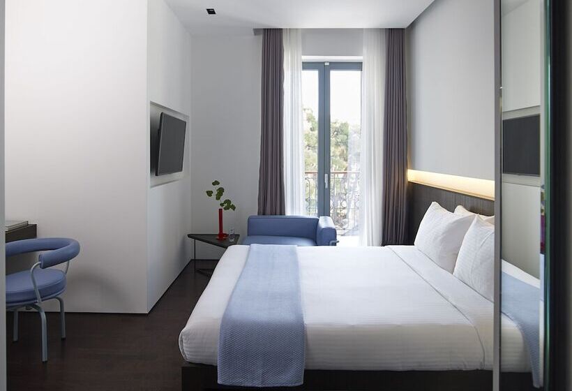 سوییت اجرایی, Domotel Kastri
