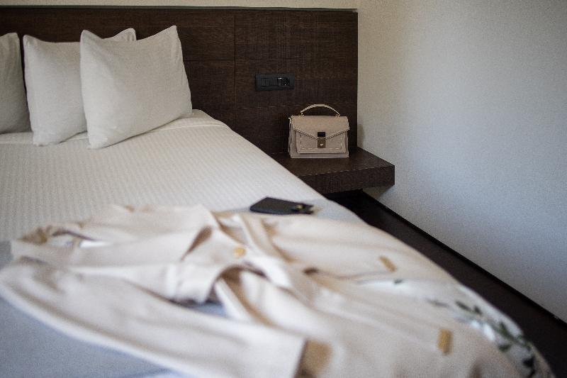 اتاق لوکس, Domotel Kastri