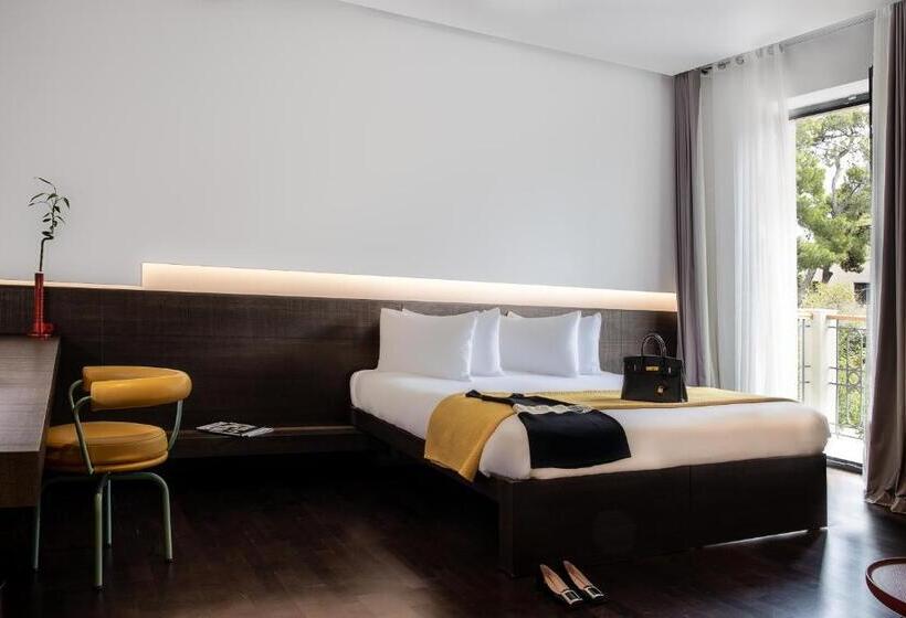 اتاق اجرایی, Domotel Kastri