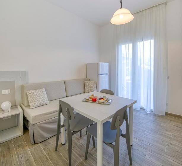 استودیوی استاندارد, Residence Altair   Serra Degli Alimini