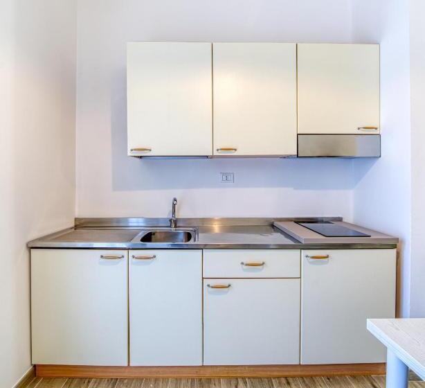 استودیوی استاندارد, Residence Altair   Serra Degli Alimini