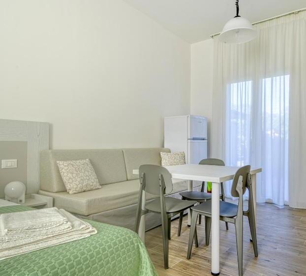 استودیوی استاندارد, Residence Altair   Serra Degli Alimini