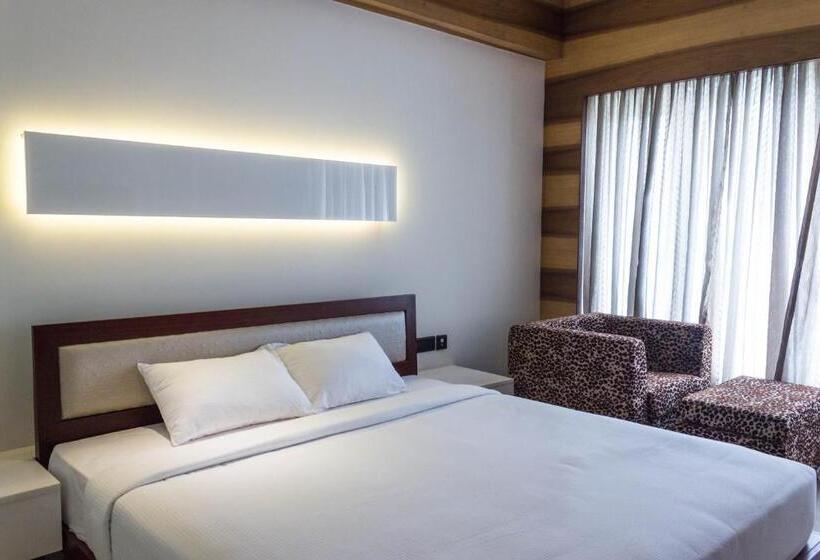 اتاق اجرایی, Diana Heights Luxury