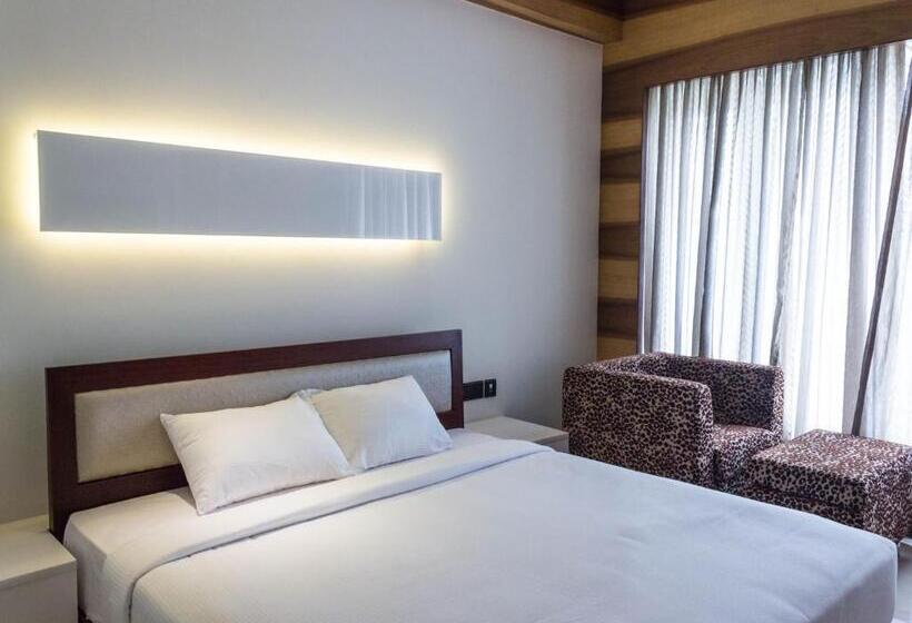 اتاق اجرایی, Diana Heights Luxury