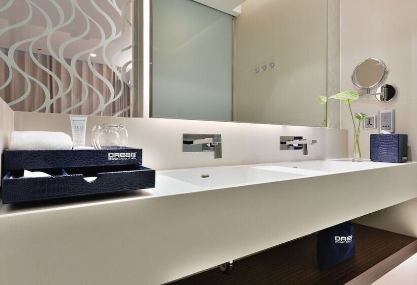 اتاق لوکس, Dream Phuket Hotel & Spa
