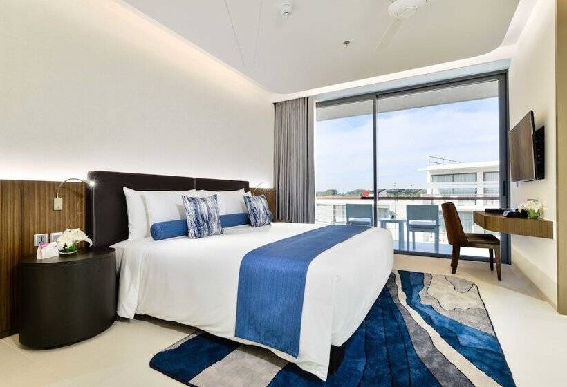 سوئیت کلاب, Dream Phuket Hotel & Spa