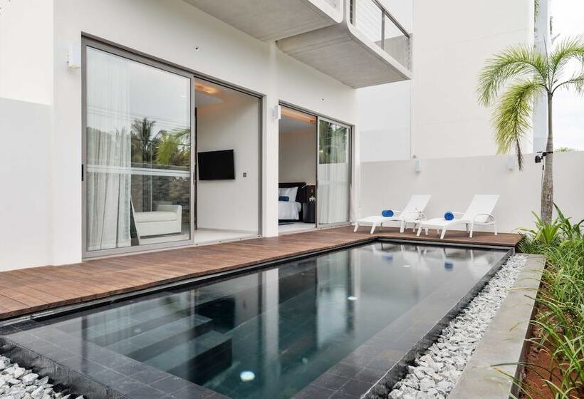 سوئیت کلاب, Dream Phuket Hotel & Spa