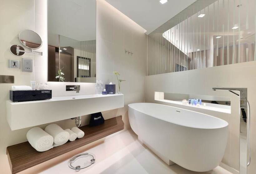 اتاق لوکس, Dream Phuket Hotel & Spa