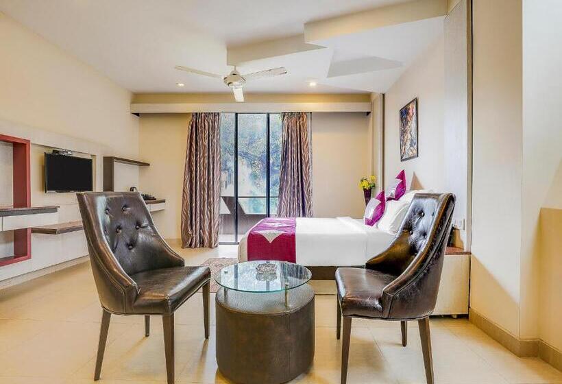 اتاق لوکس با وان آب گرم, Grandeur De Sanchi  Luxury Beach Resort & Spa