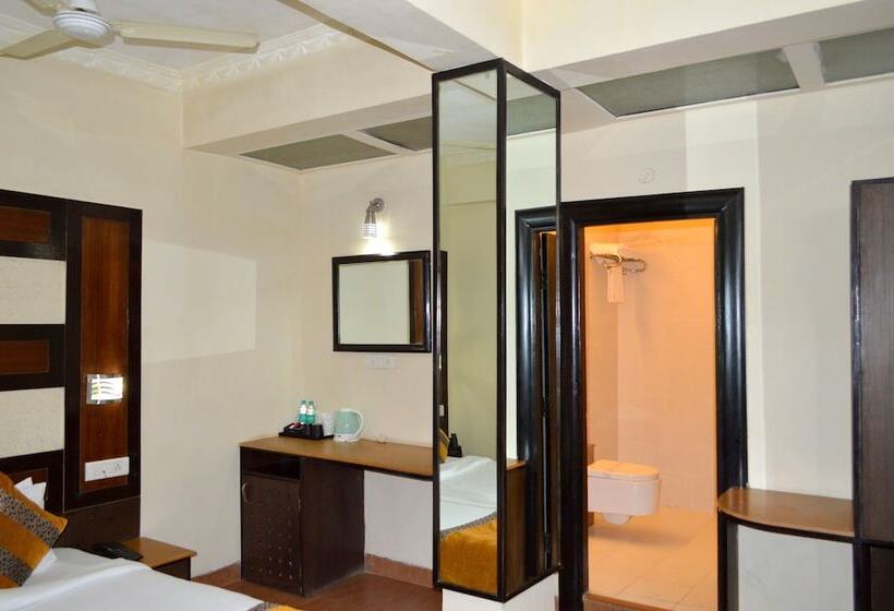 اتاق لوکس, Grandeur De Sanchi  Luxury Beach Resort & Spa