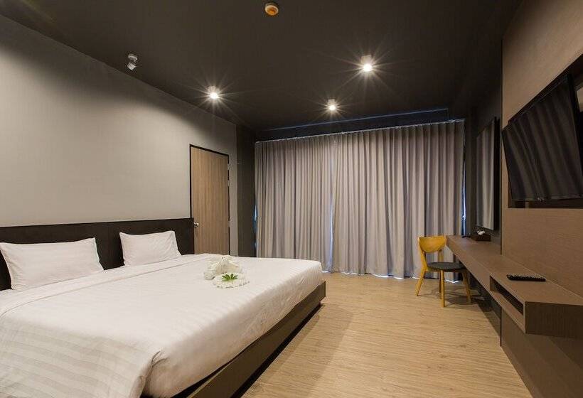 اتاق لوکس, Maya Phuket Airport Hotel Naiyang Beach