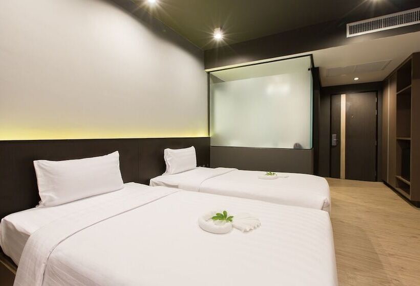 اتاق لوکس, Maya Phuket Airport Hotel Naiyang Beach