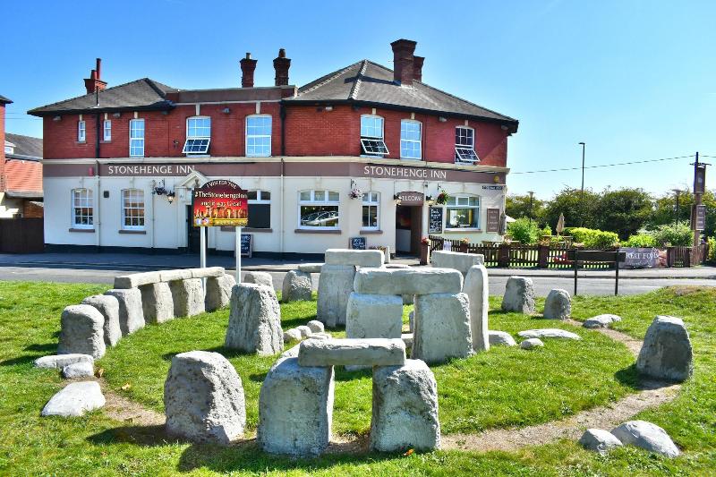 اتاق استاندارد یک نفره, Stonehenge Inn & Shepherds Huts