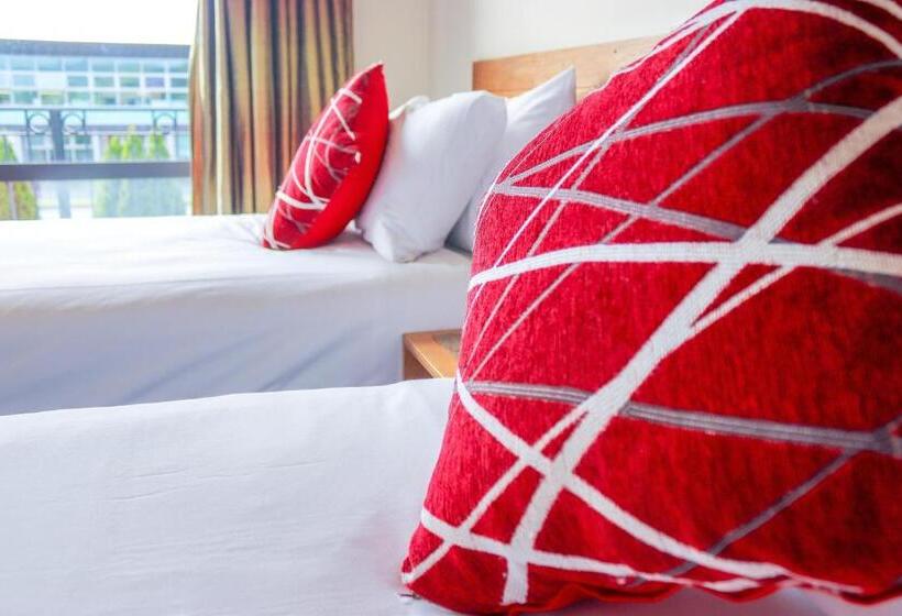 آپارتمان مدیریتی 2 خوابه, Coleraine Suites & Apartments