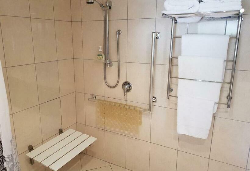 استودیو اجرایی, Coleraine Suites & Apartments
