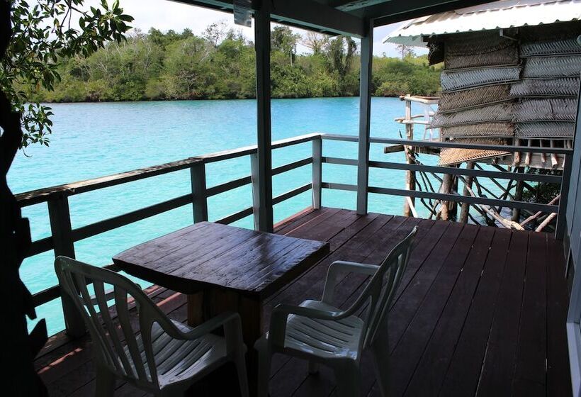 کلبه ییلاقی, Lusia's Lagoon Chalets