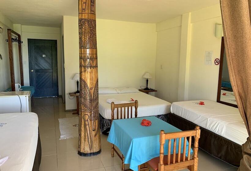 اتاق استاندارد با چشم‌انداز دریاچه, Lusia's Lagoon Chalets