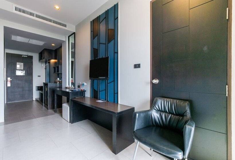 اتاق سوپریور, The Tama Hotel  Sha Plus
