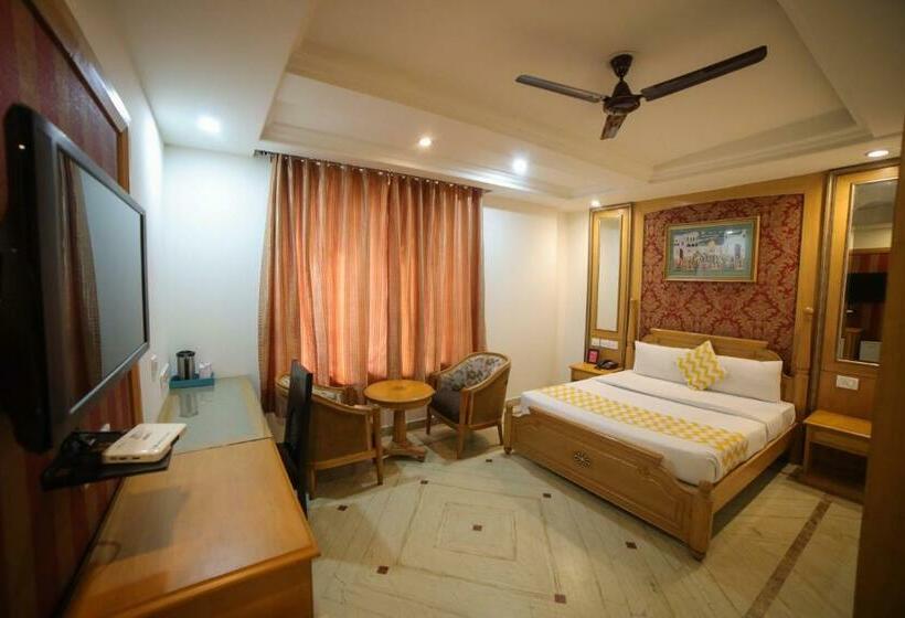 اتاق استاندارد با تخت بزرگ, Maru Casa
