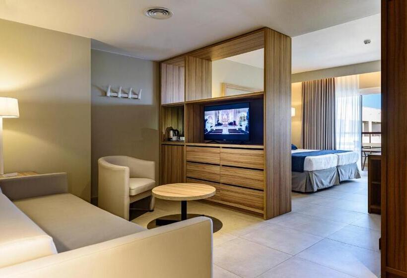 سوییت جونیور, Estival Park Almaris