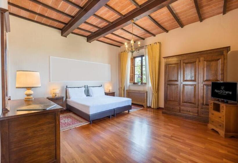 سوییت جونیور لوکس, Certosa Di Pontignano Residenza D'epoca