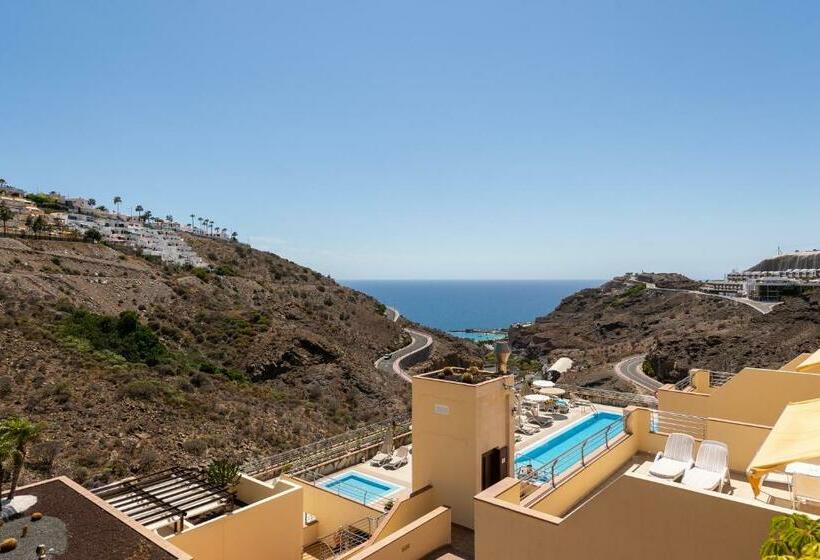 2 Bedroom Apartment Sea View, Holiday Club Sol Amadores