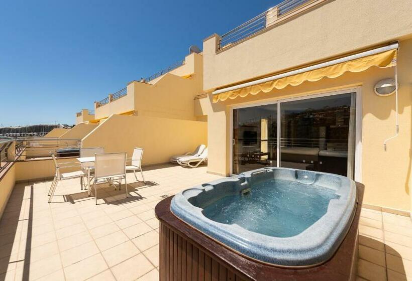 2 Bedroom Deluxe Apartment with Hidromassage, Holiday Club Sol Amadores