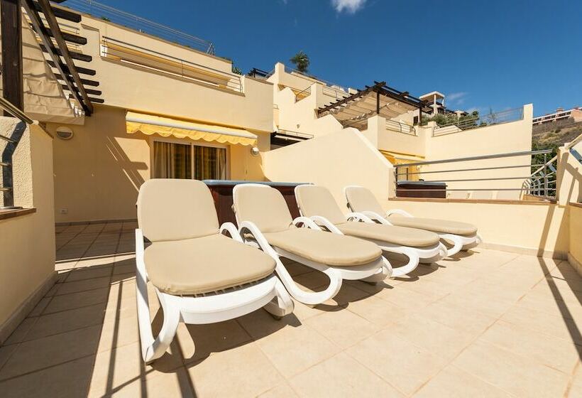 Apartamento Deluxe 2 Dormitorios con Hidromasaje, Holiday Club Sol Amadores